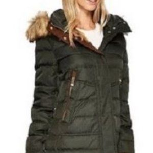 Vince Camuto Women’s Puffer Coat (Green) with Faux-Fur Trimmed Hood (Detachable)
